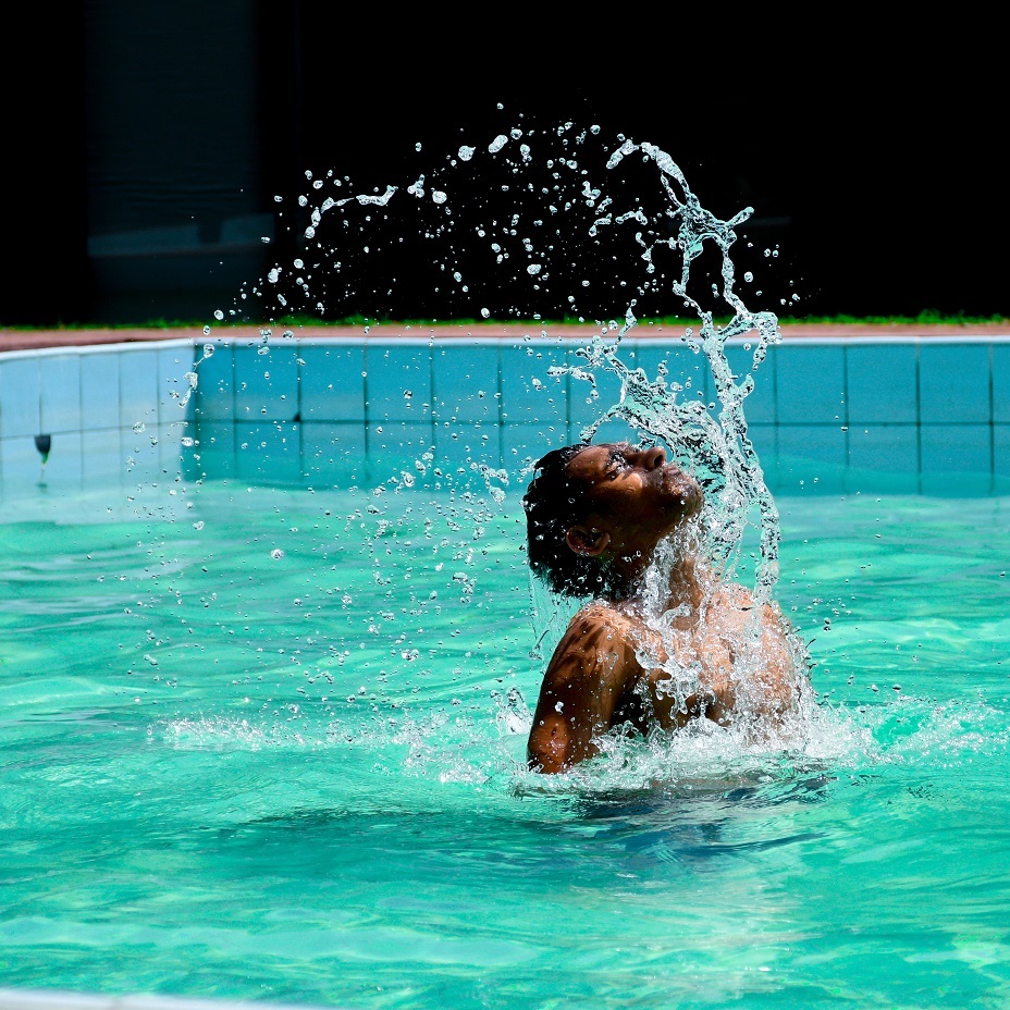 swimming pool sh